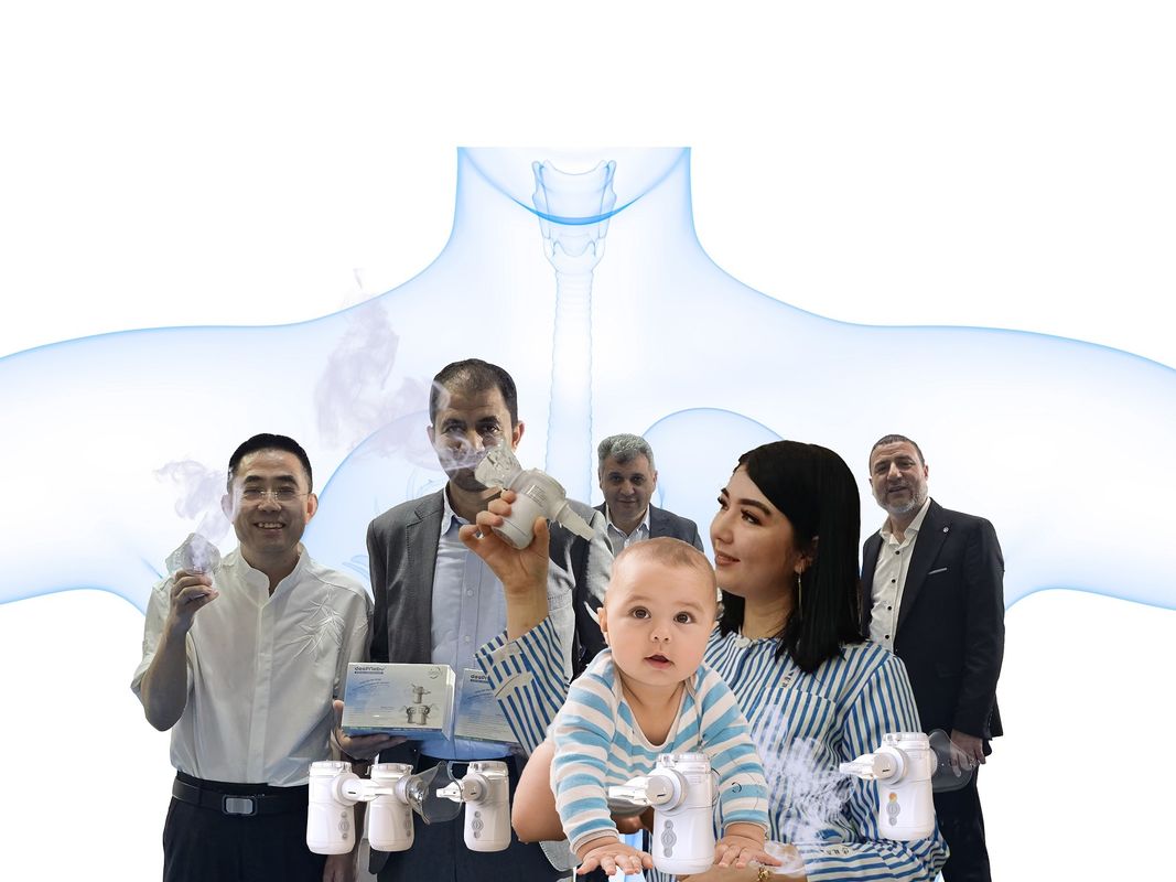 Draagbare trillende nebulizer 2-3μm MMAD-deeltjesinhalatie-machine met een capaciteit van 9-18 ml en een stroomverbruik van 1,5 W