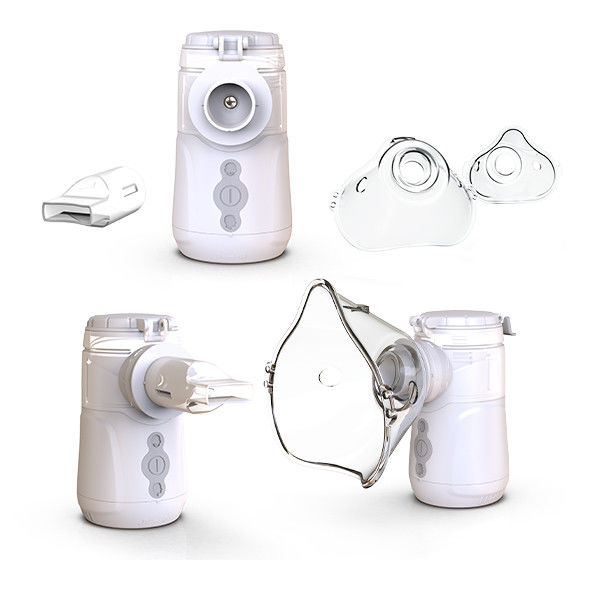 Draagbare trillende nebulizer 2-3μm MMAD-deeltjesinhalatie-machine met een capaciteit van 9-18 ml en een stroomverbruik van 1,5 W